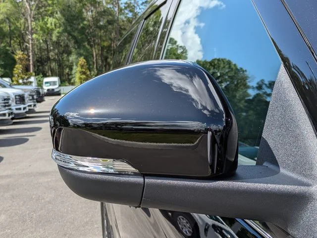 New 2026 Agate Black Metallic Ford MAX Active image 12