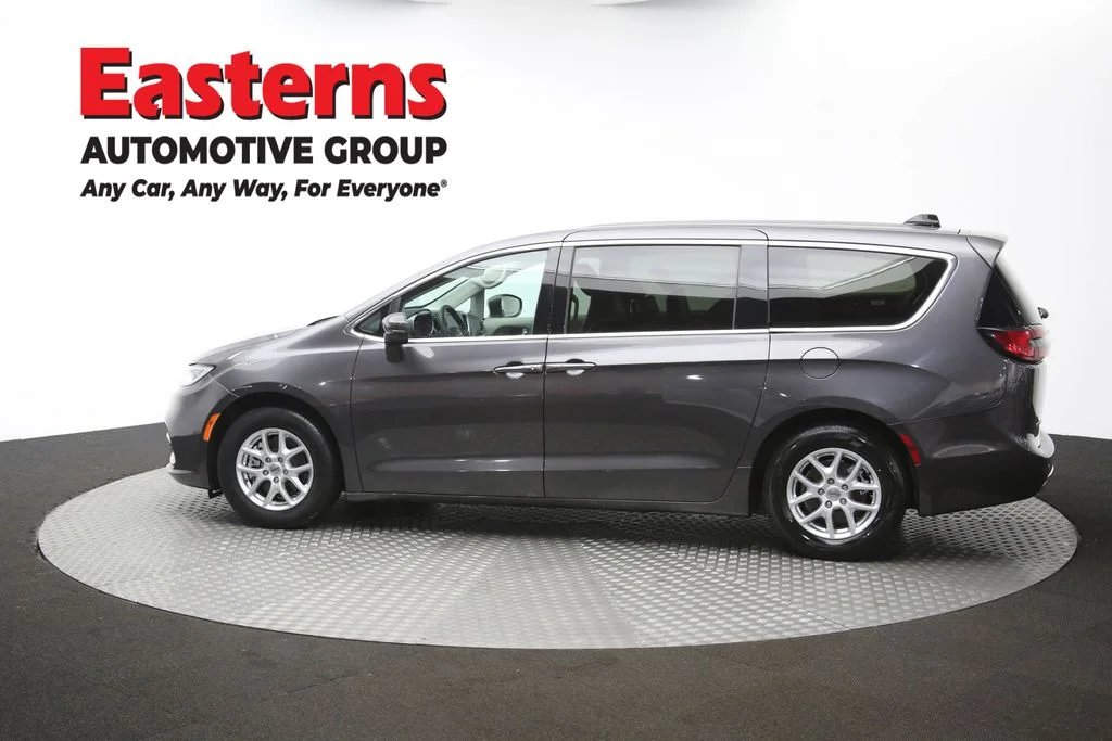 Used 2023 Gray Chrysler Touring L image 62