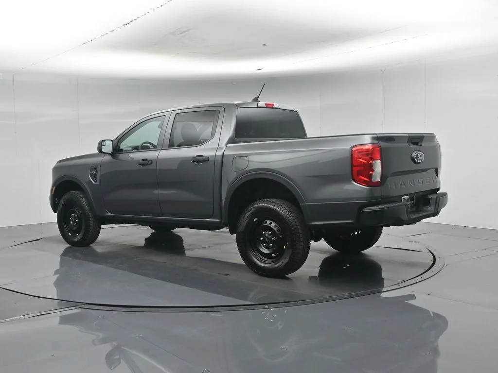 New 2026 Gray Ford XL image 22