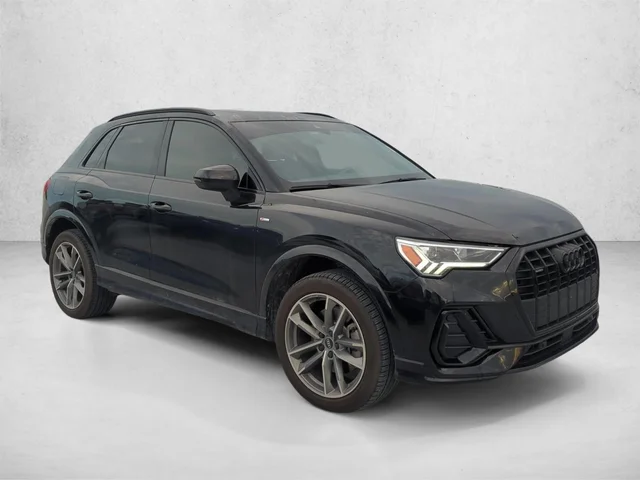 2024 Audi Q3 S line Premium