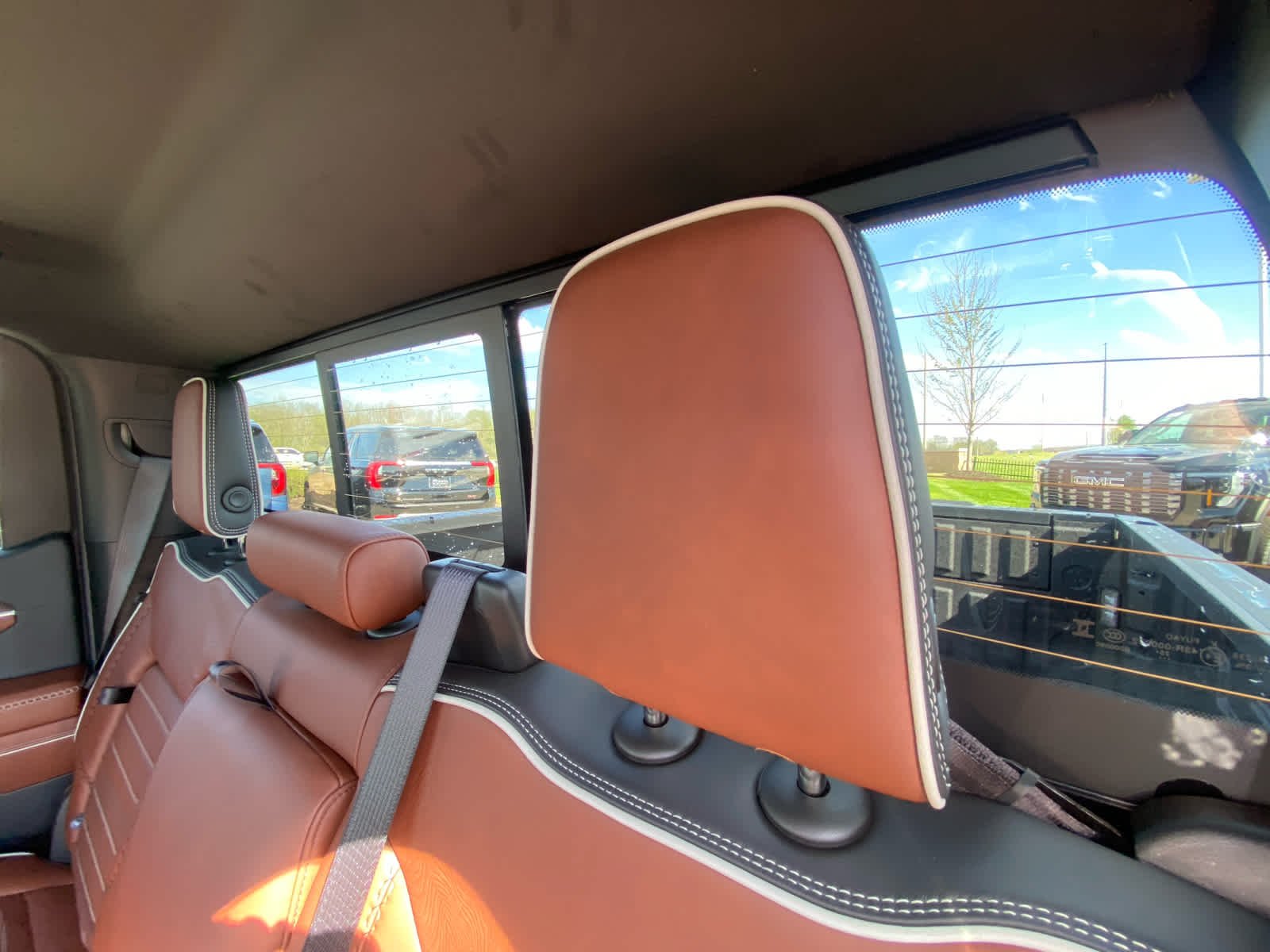 New 2026 Onyx Black GMC Denali Ultimate image 31