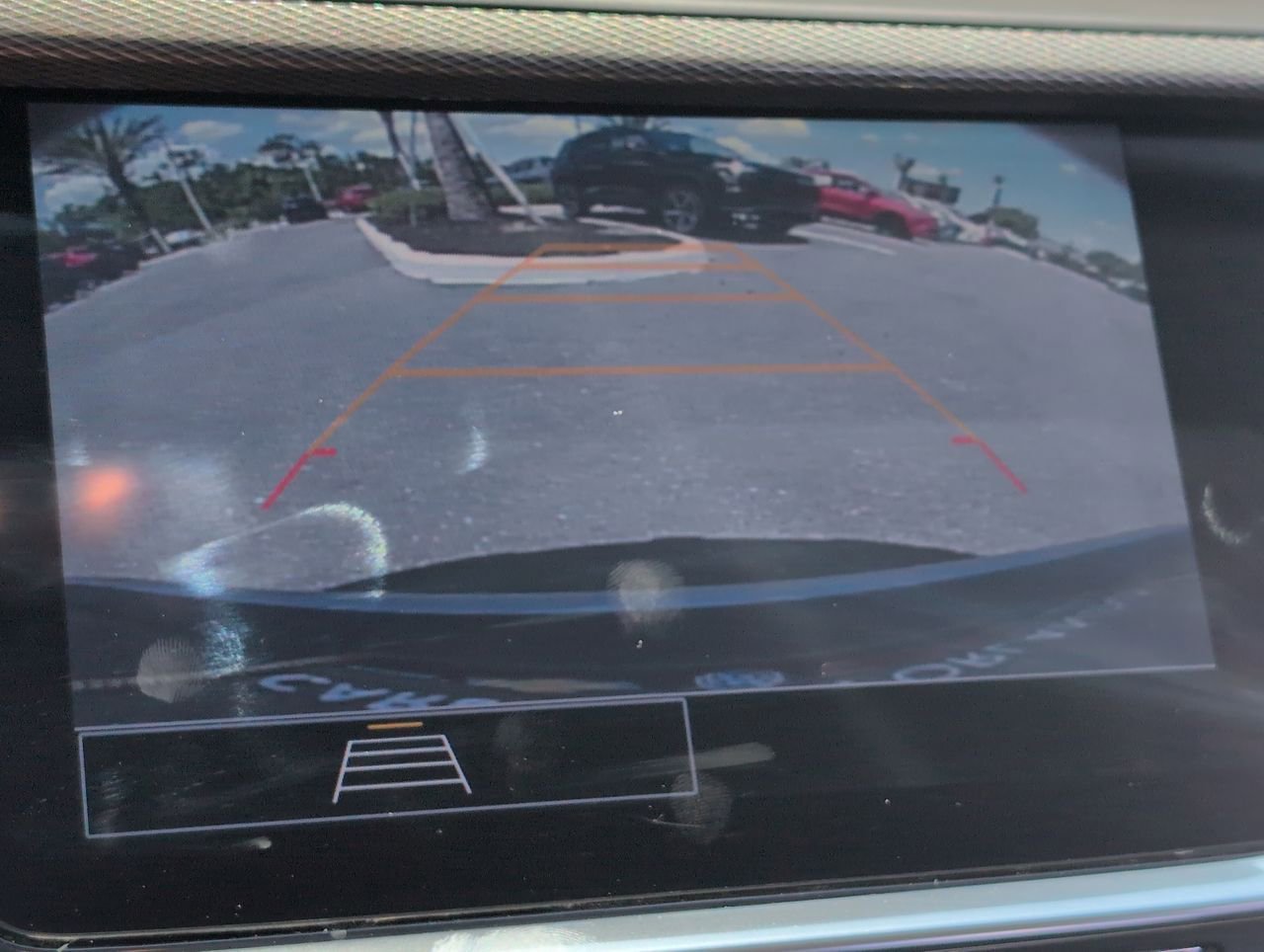 Used 2023 Summit White Buick Preferred image 14