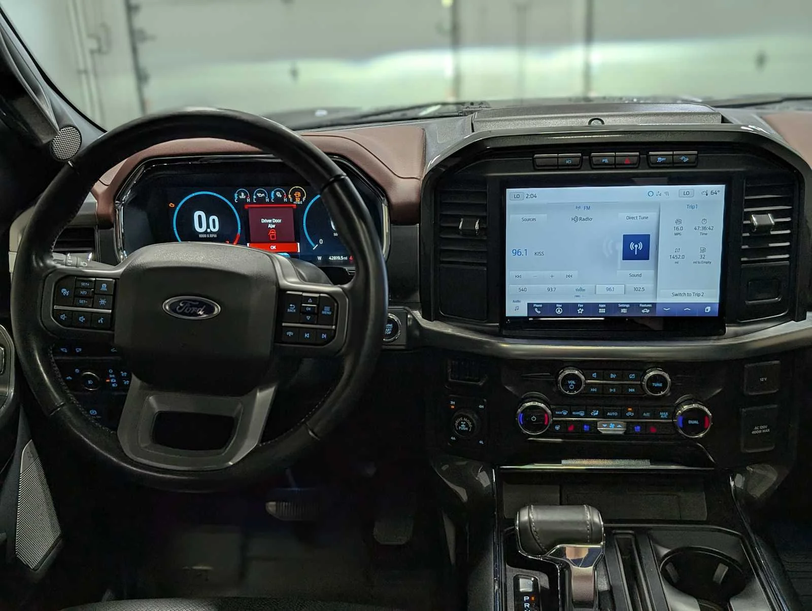 Used 2022 Agate Black Ford LARIAT image 5