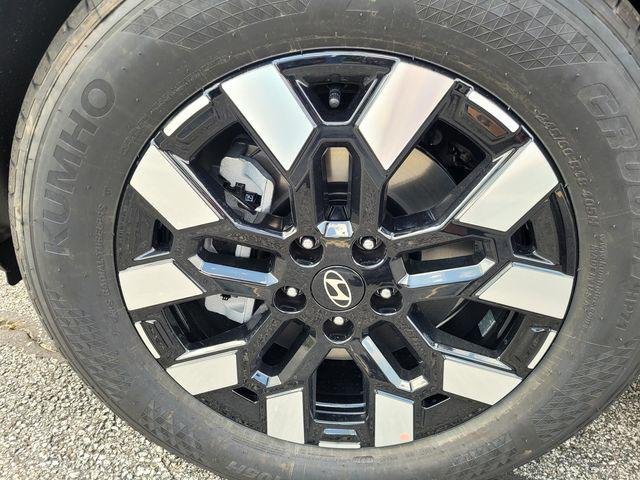 New 2026 Black Hyundai SEL AWD image 13