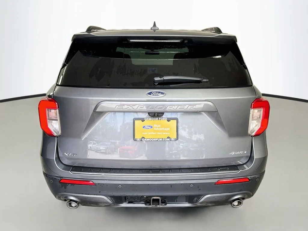 Certified Used 2023 Carbonized Gray Metallic Ford XLT image 11