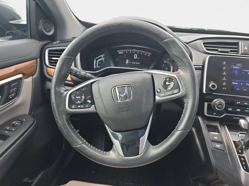 Certified Used 2021 Modern Steel Metallic Honda Touring image 11