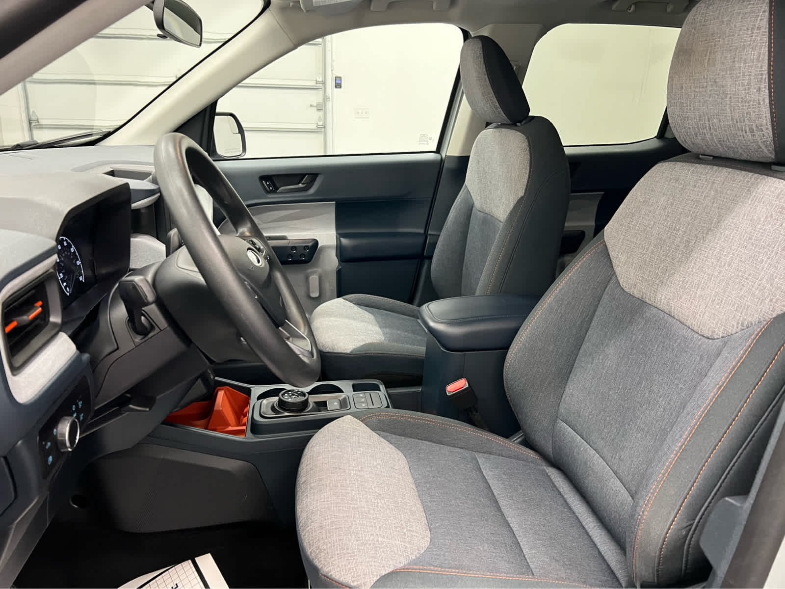 Used 2024 Cactus Gray Ford XLT image 10