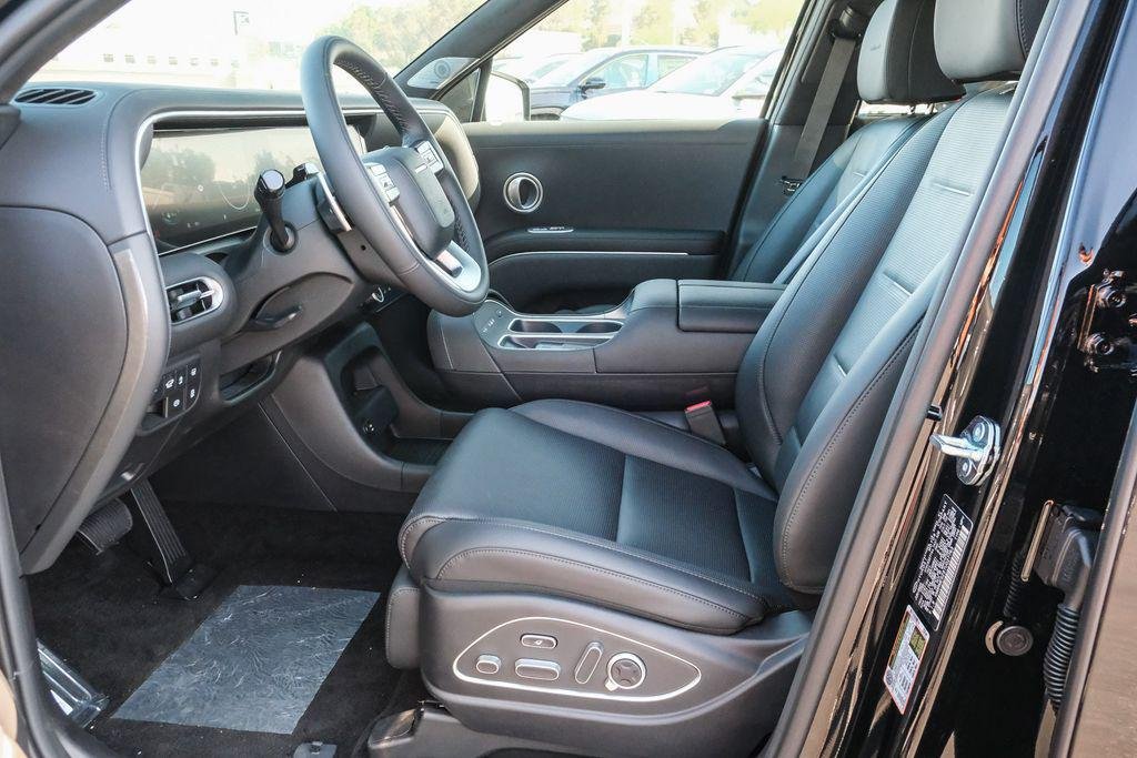 New 2026 Silver Hyundai Calligraphy AWD image 20