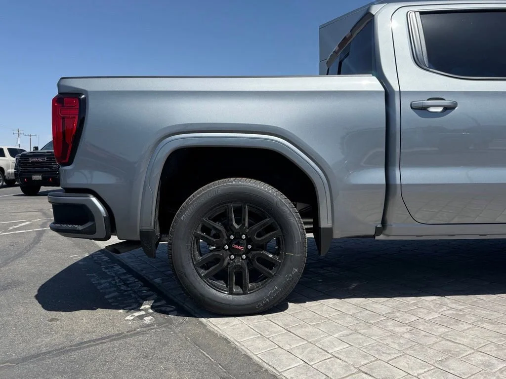 New 2026 Sterling Metallic GMC Elevation image 9