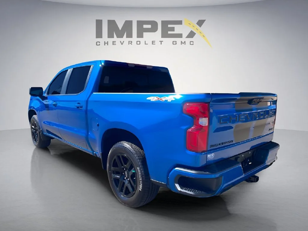 Used 2022 GLACIER BLUE METALLIC Chevrolet RST image 3