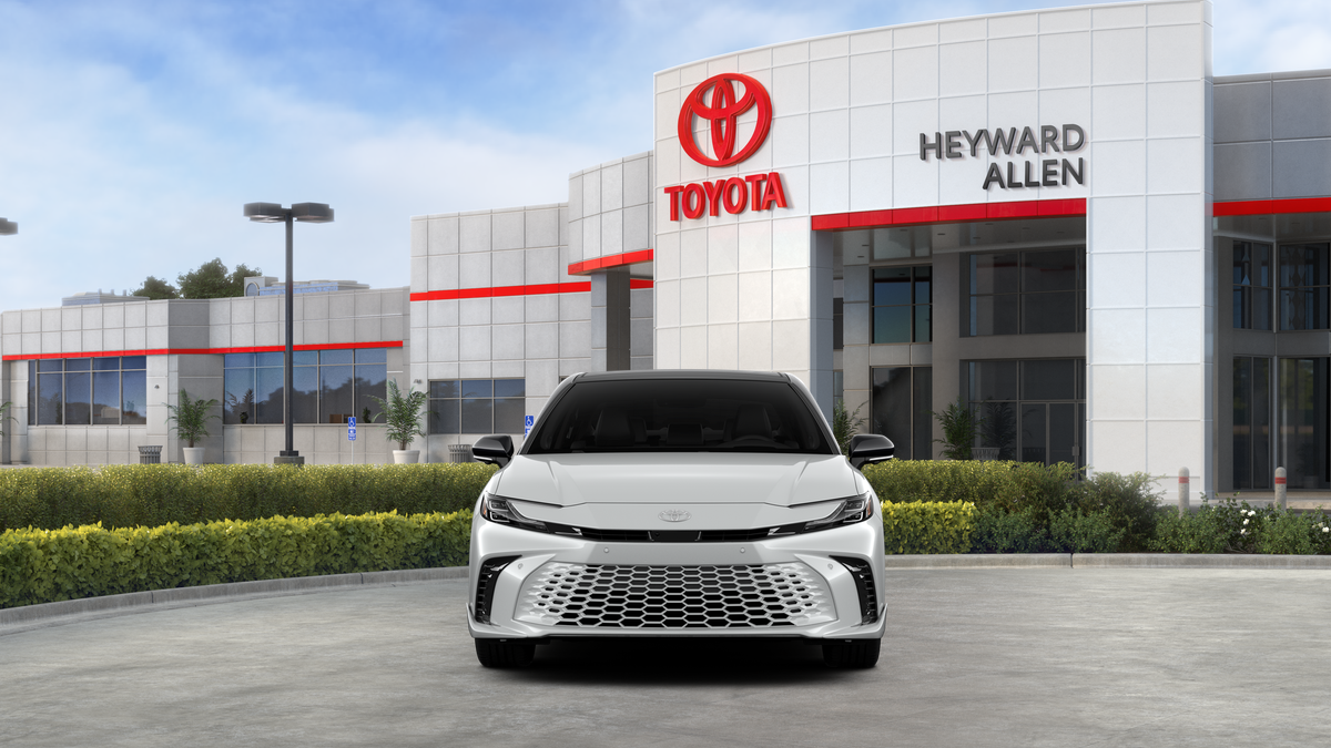 New 2026 Wind Chill Pearl with Midnight Black Metallic roof Toyota XSE image 69