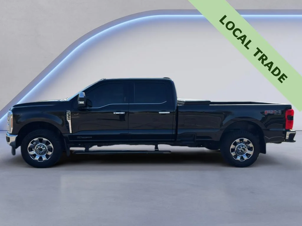 Used 2023 Agate Black Metallic Ford LARIAT image 2
