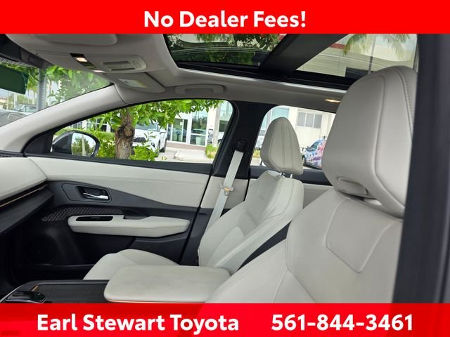 Used 2023 White Nissan EVOLVE+ image 15