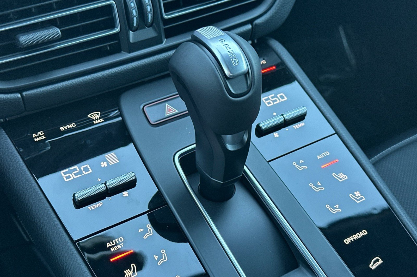 2026 Porsche Macan S - Photo 22