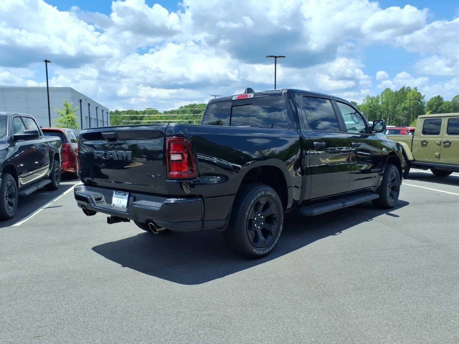 New 2026 Diamond Black Crystal Pearl-Coat Exterior Paint RAM Express image 2