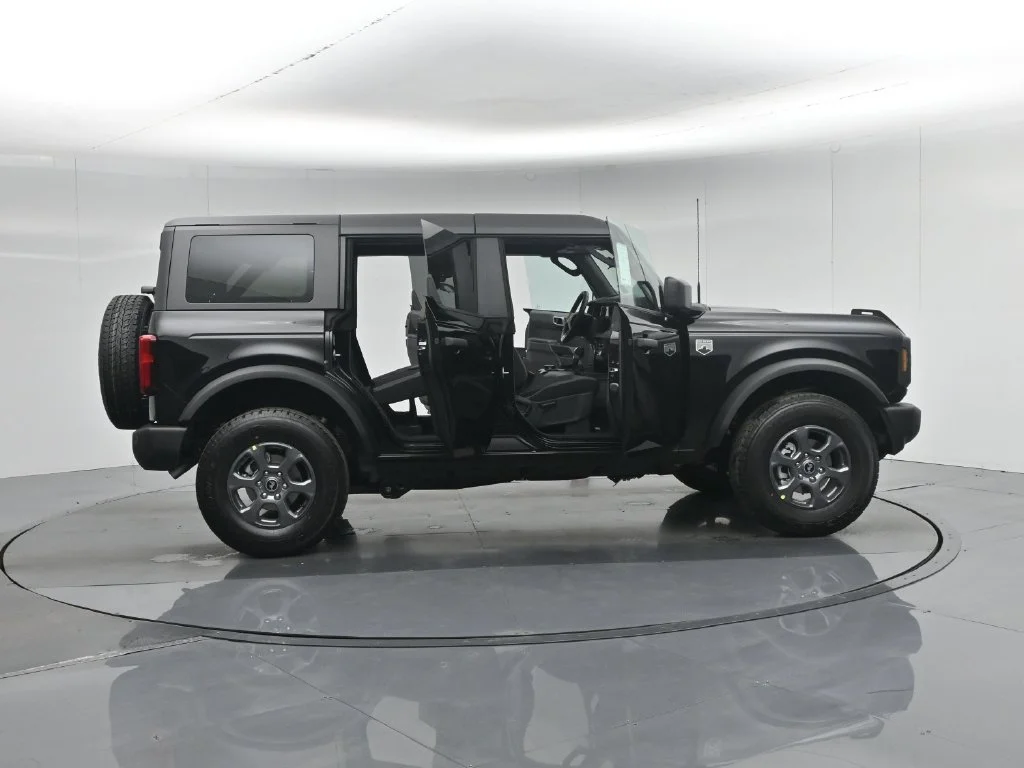New 2026 Shadow Black Ford Big Bend image 4