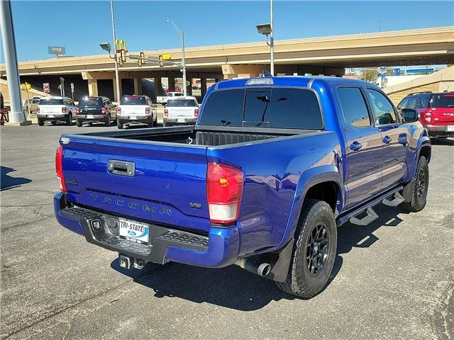 Used 2022 Blue Crush Metallic Toyota SR5 V6 4x4 Double Cab 5 ft. box 127.4 in. WB image 3