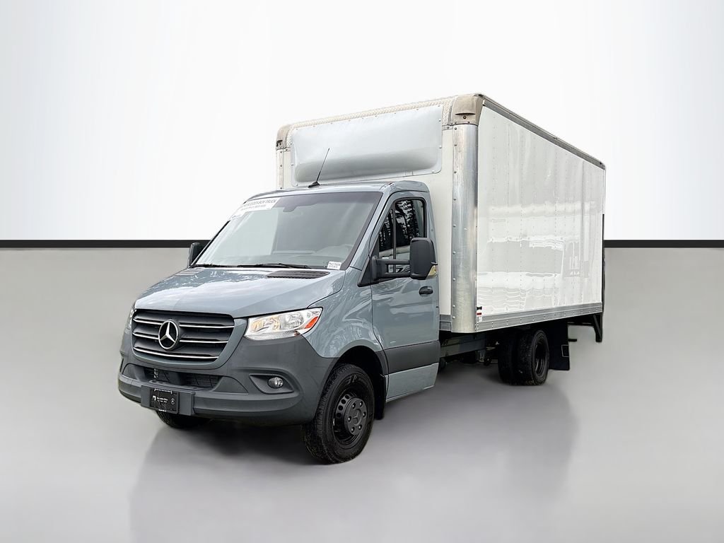 Used 2024 Blue Gray Mercedes-Benz BOX TRUCK image 7