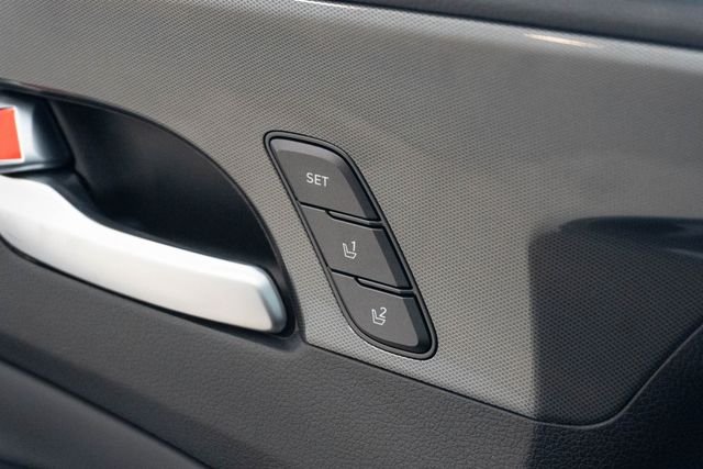 Used 2023 Gray Hyundai Calligraphy image 34