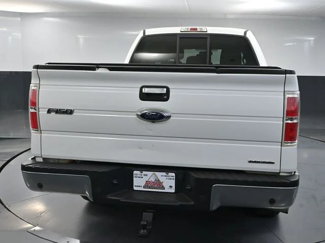 Used 2013 White Ford XLT image 4