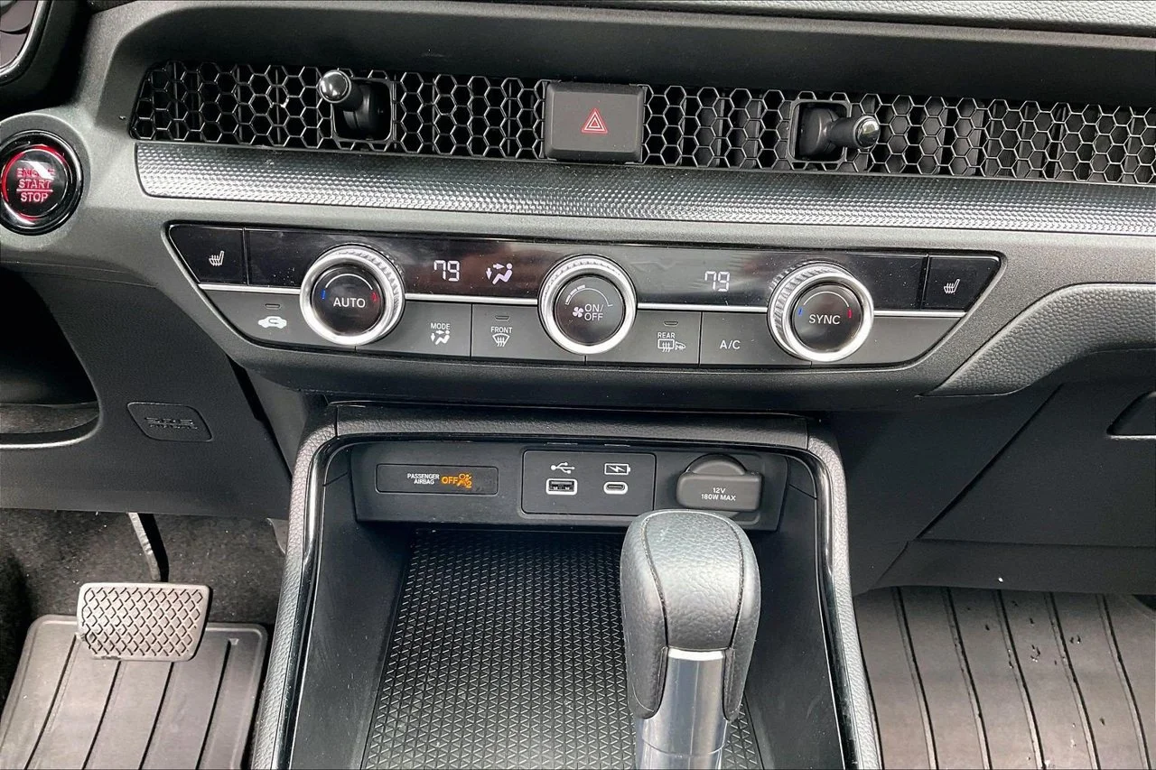 Certified Used 2025 Gray Honda EX image 18
