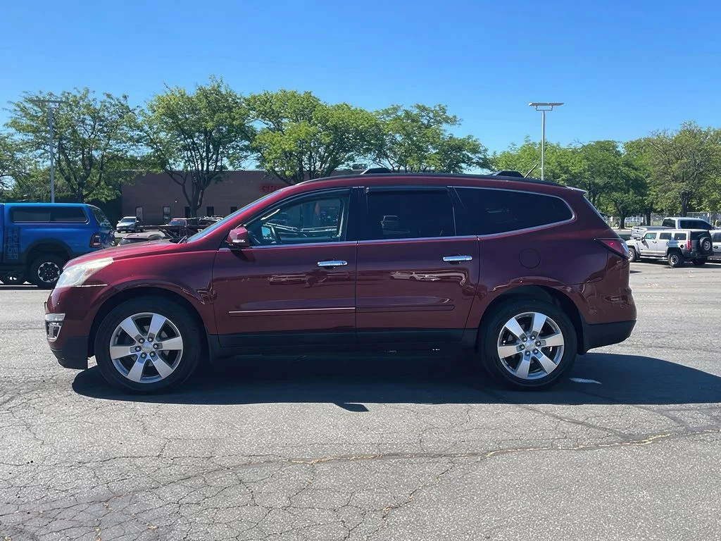 Used 2015 Siren Red Tintcoat Chevrolet LTZ image 4
