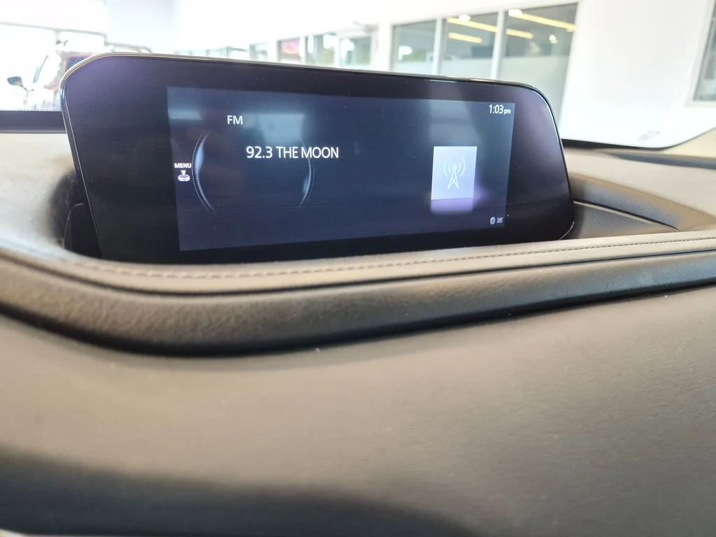 Used 2021 Silver Mazda Select image 20