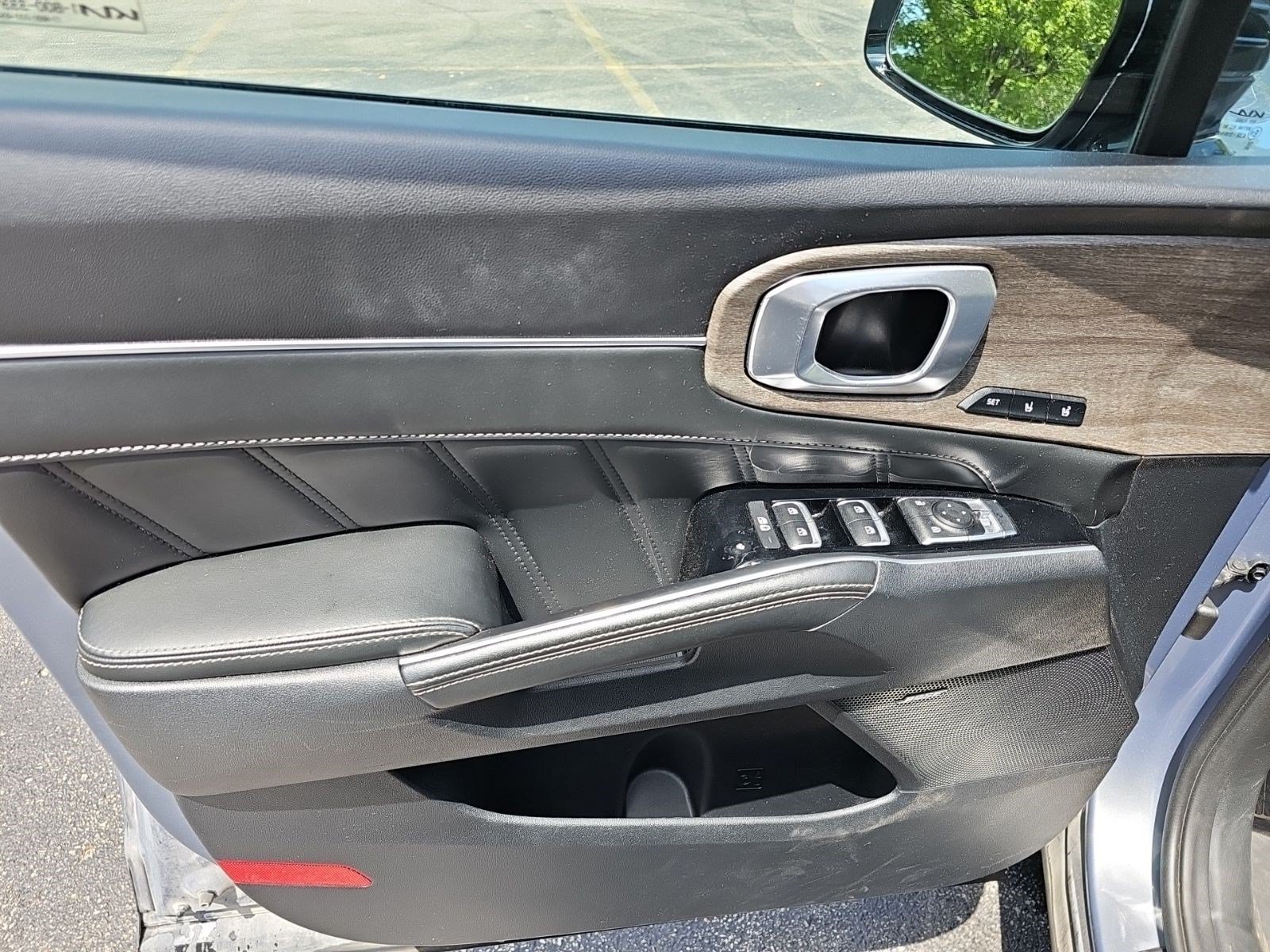 Used 2022 Everlasting Silver Kia X-Line SX Prestige image 18