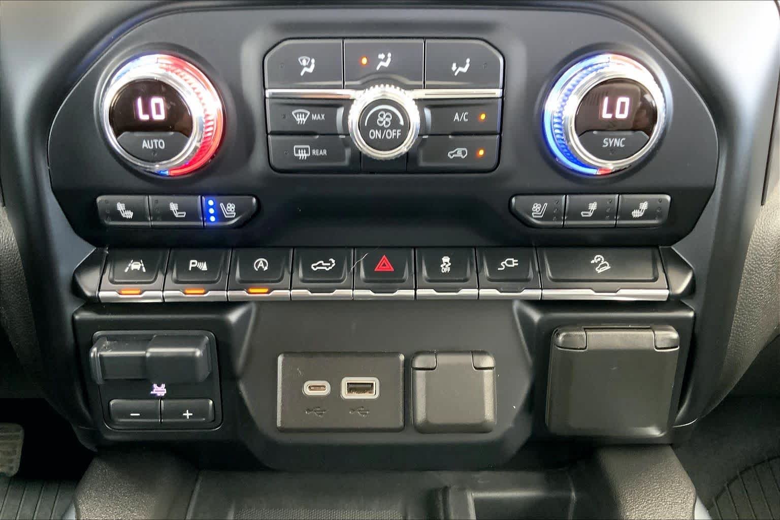 Used 2020 Pacific Blue Metallic GMC AT4 image 34