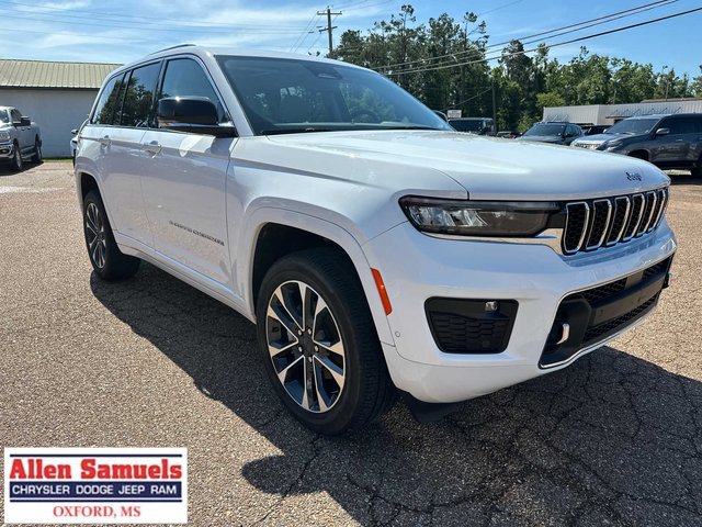 Pre-Owned 2023 Jeep Grand Cherokee Overland