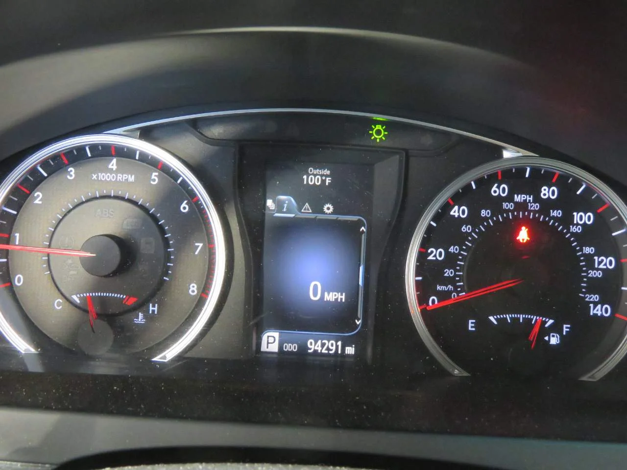 Used 2016 Super White Toyota XLE image 11