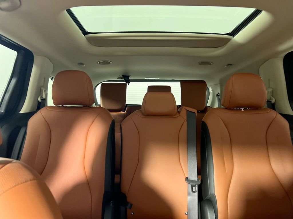 New 2026 Aurora Black Pearl Kia SX image 34