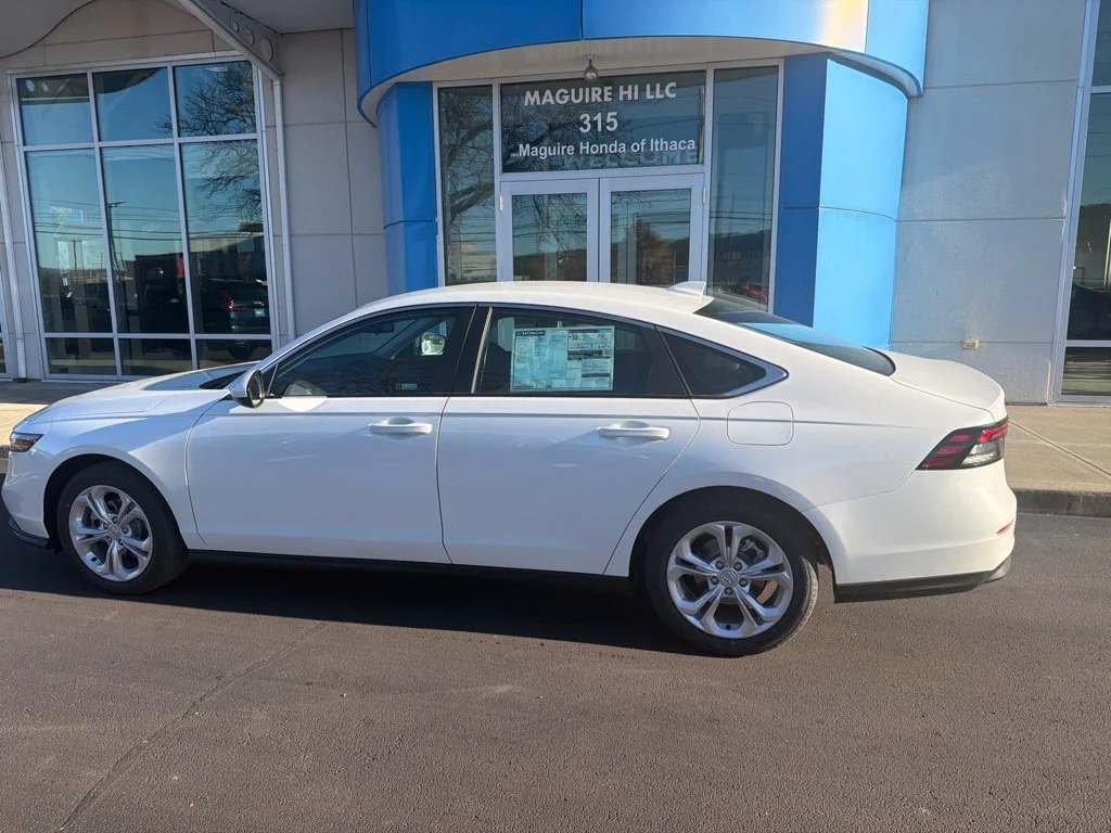 New 2026 Platinum White Pearl Honda LX image 10