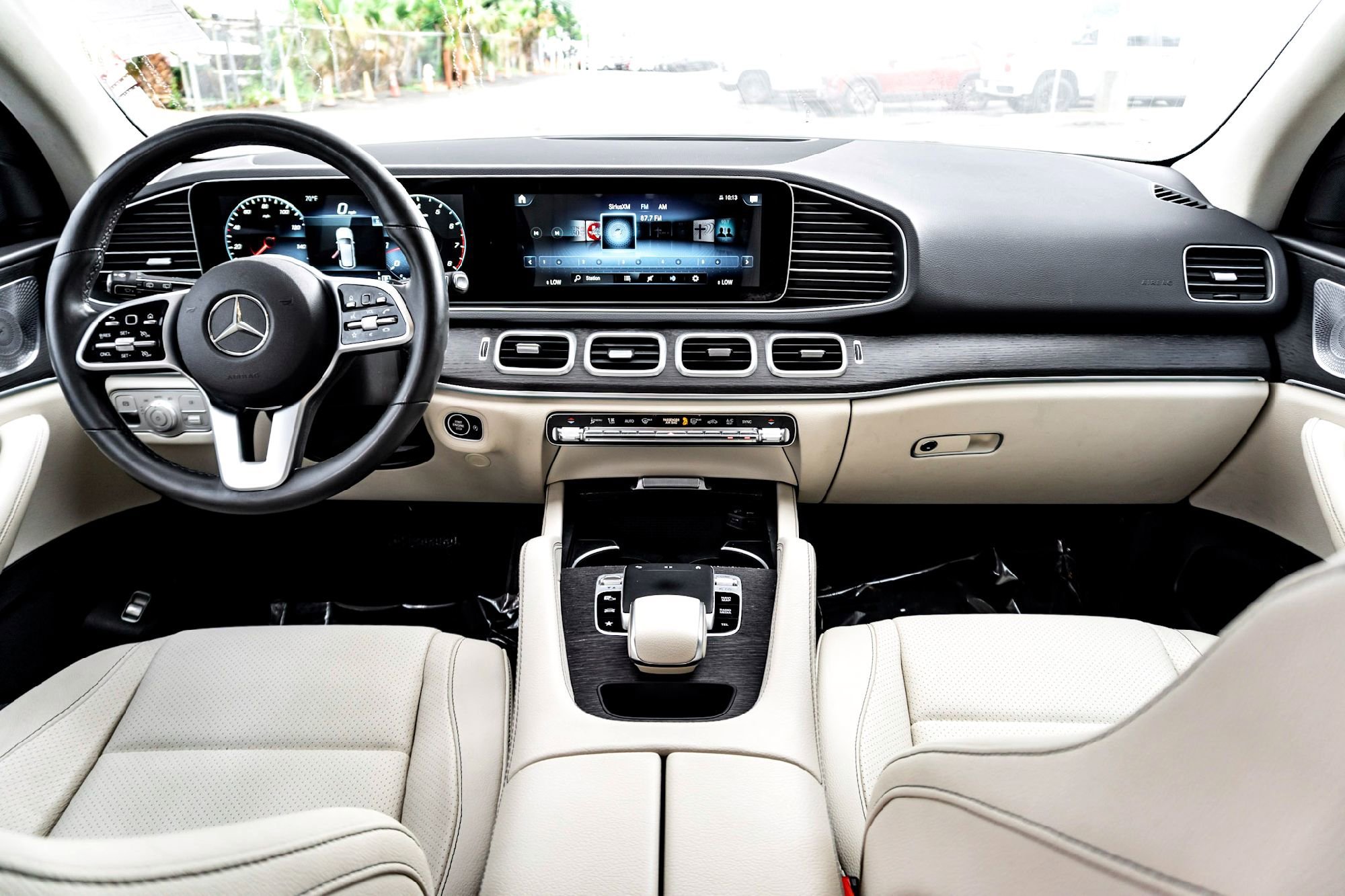 Used 2020 Emerald Green Metallic Mercedes-Benz GLE 350 image 29