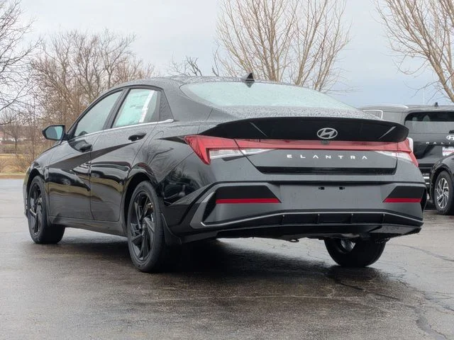 New 2026 Black Hyundai SEL Sport image 5