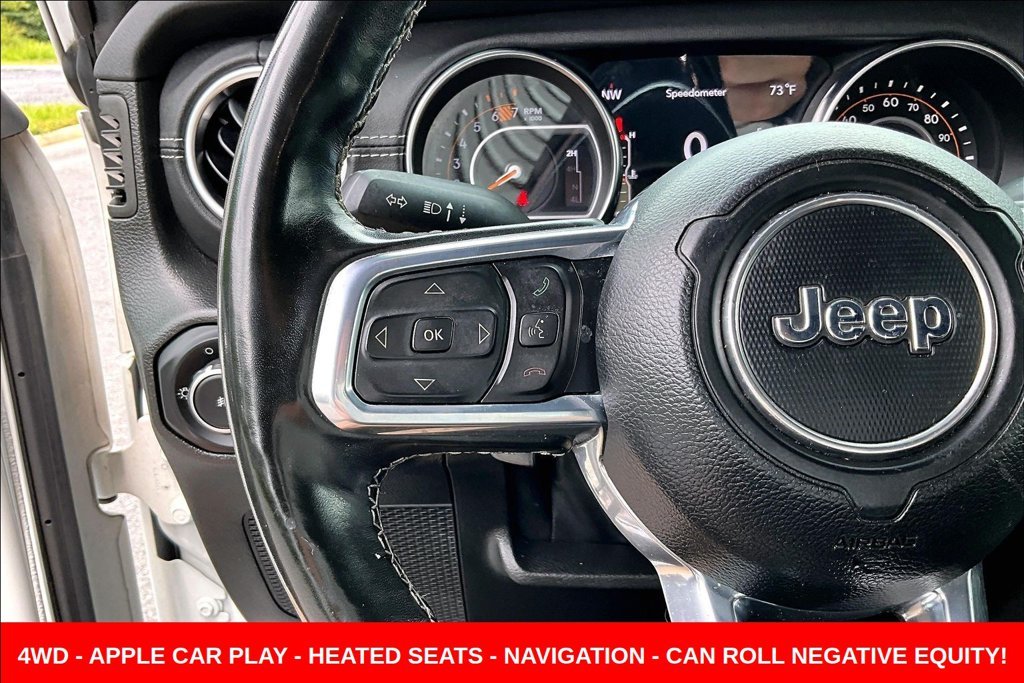 Used 2022 White Jeep Unlimited Sahara image 11