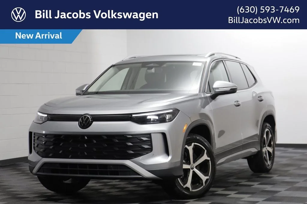 New 2026 Silver Volkswagen 2.0T SE image 1