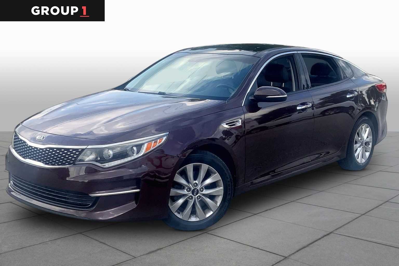 2016 Kia Optima EX AT's photo