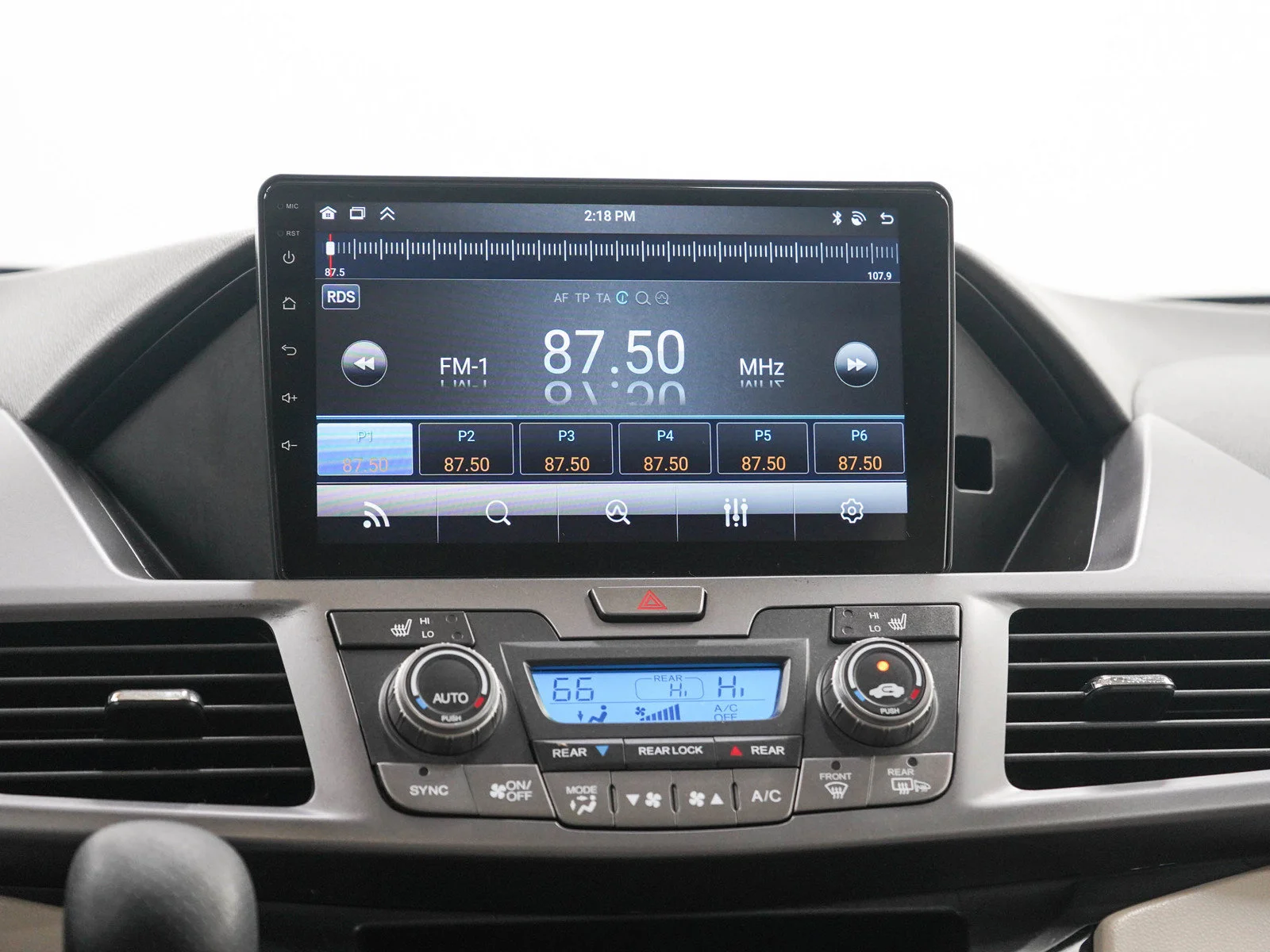 Used 2013  Honda FWD image 19