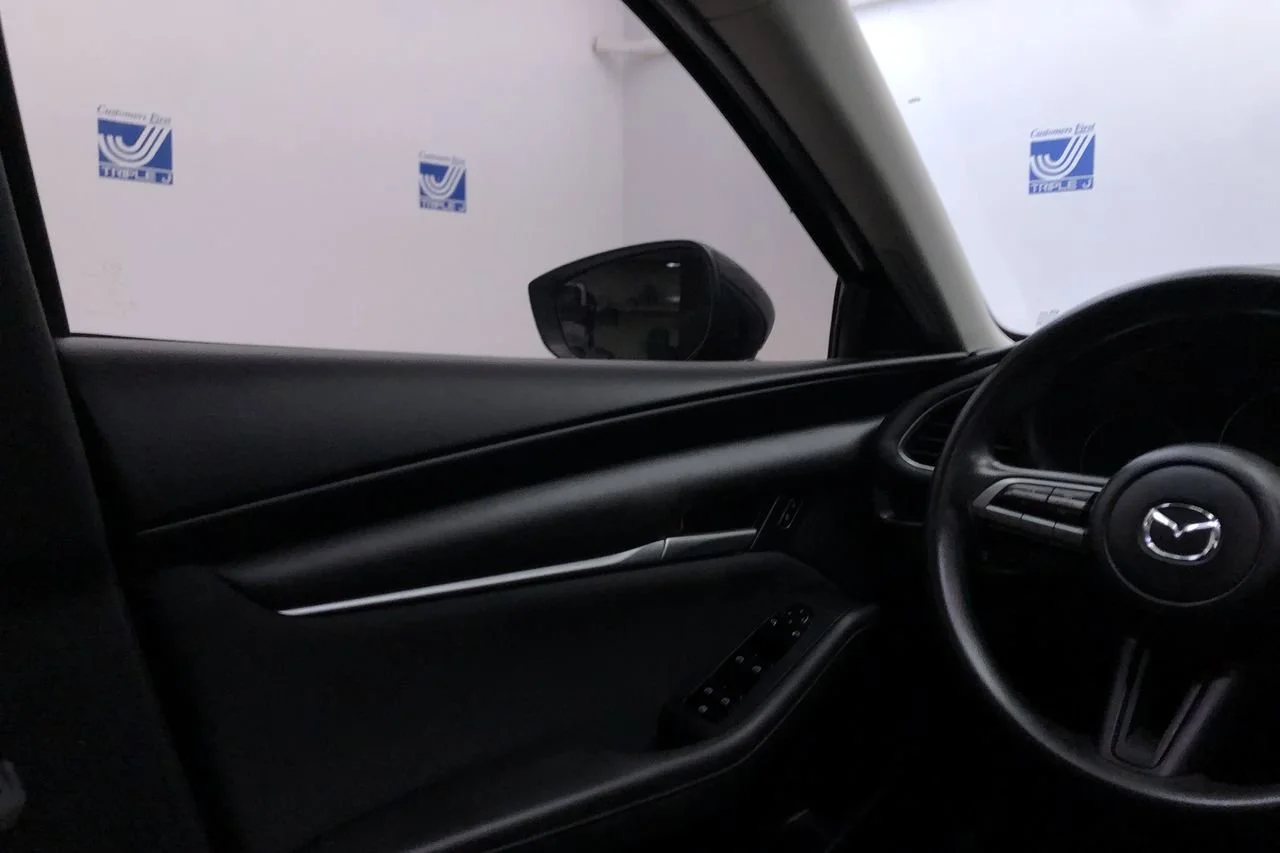 Used 2020 Jet Black Mazda  image 17