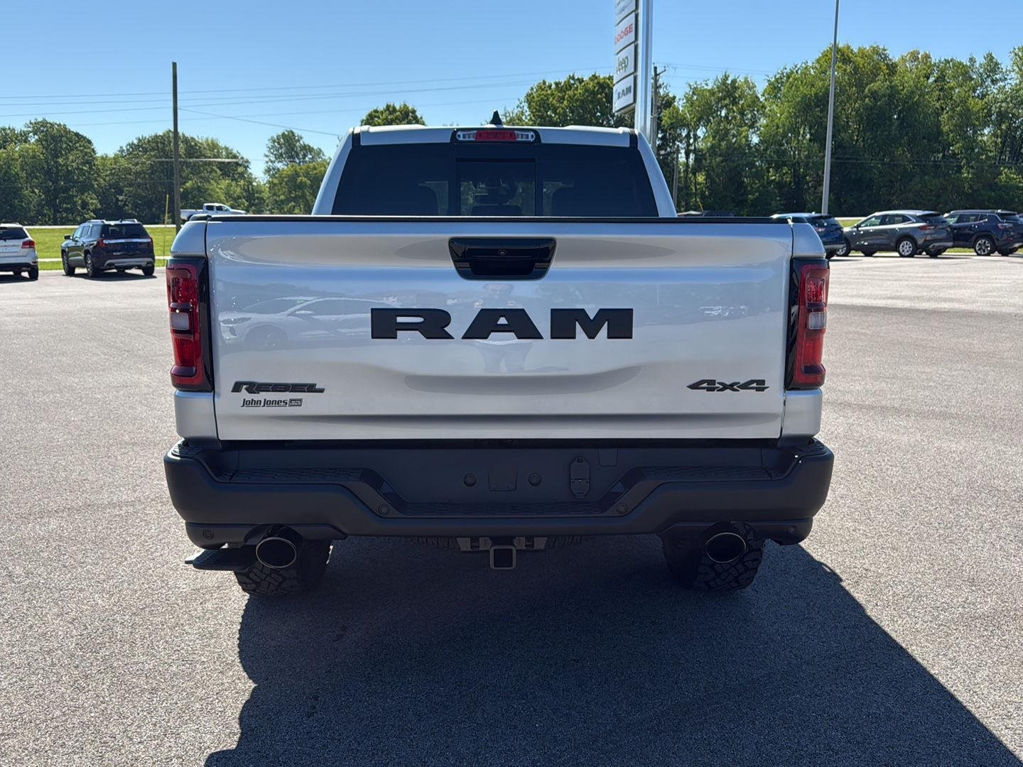New 2026 Silver Zynith Exterior Paint RAM Rebel image 18