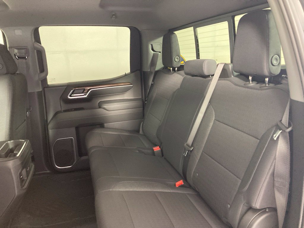 2026 Chevrolet Silverado 1500 LT - Photo 15