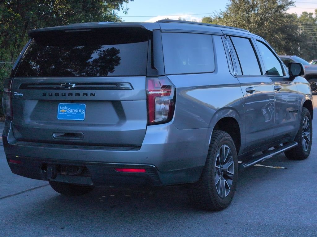 Used 2022 Gray Chevrolet Z71 image 8