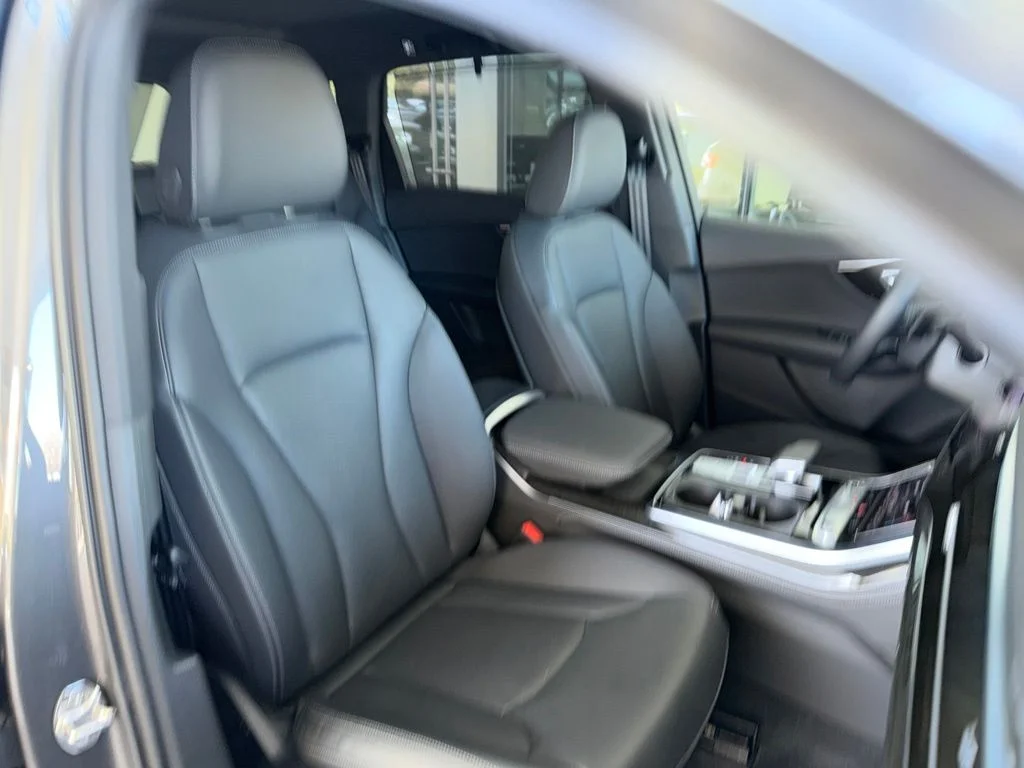 Used 2025 Samurai Gray Metallic Audi 55 Premium Plus image 17