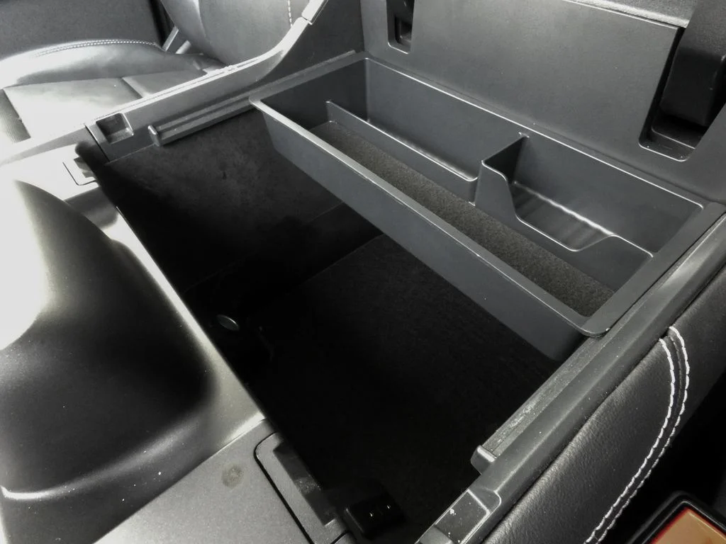 Used 2025 White Ford Platinum image 36