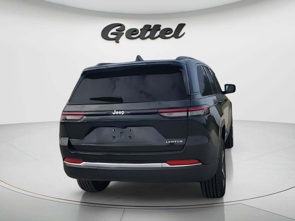 New 2026 Diamond Black Crystal Pearl-Coat Exterior Paint Jeep Limited image 7
