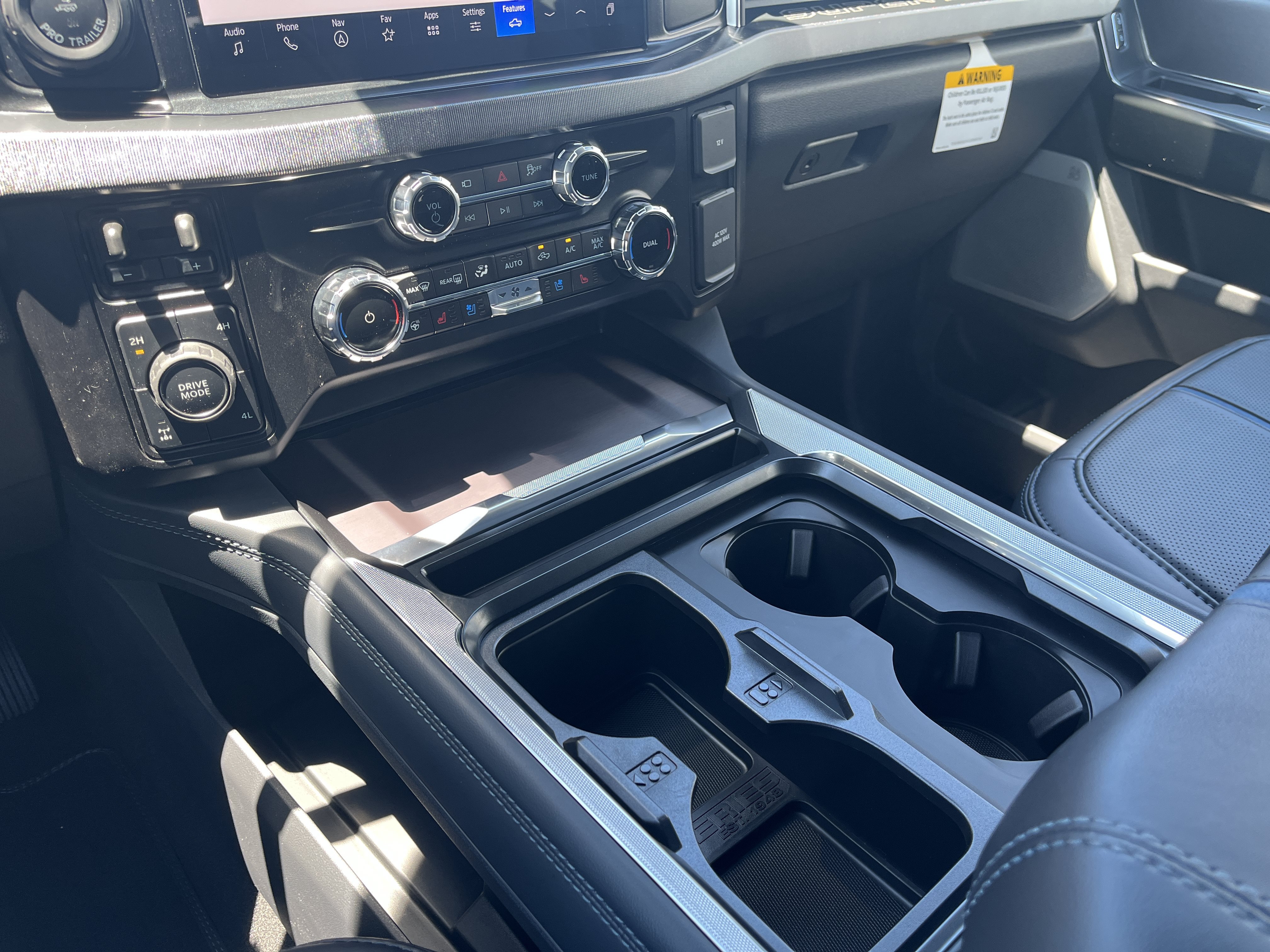 New 2026 Agate Black Metallic Ford F-250® Platinum® image 25