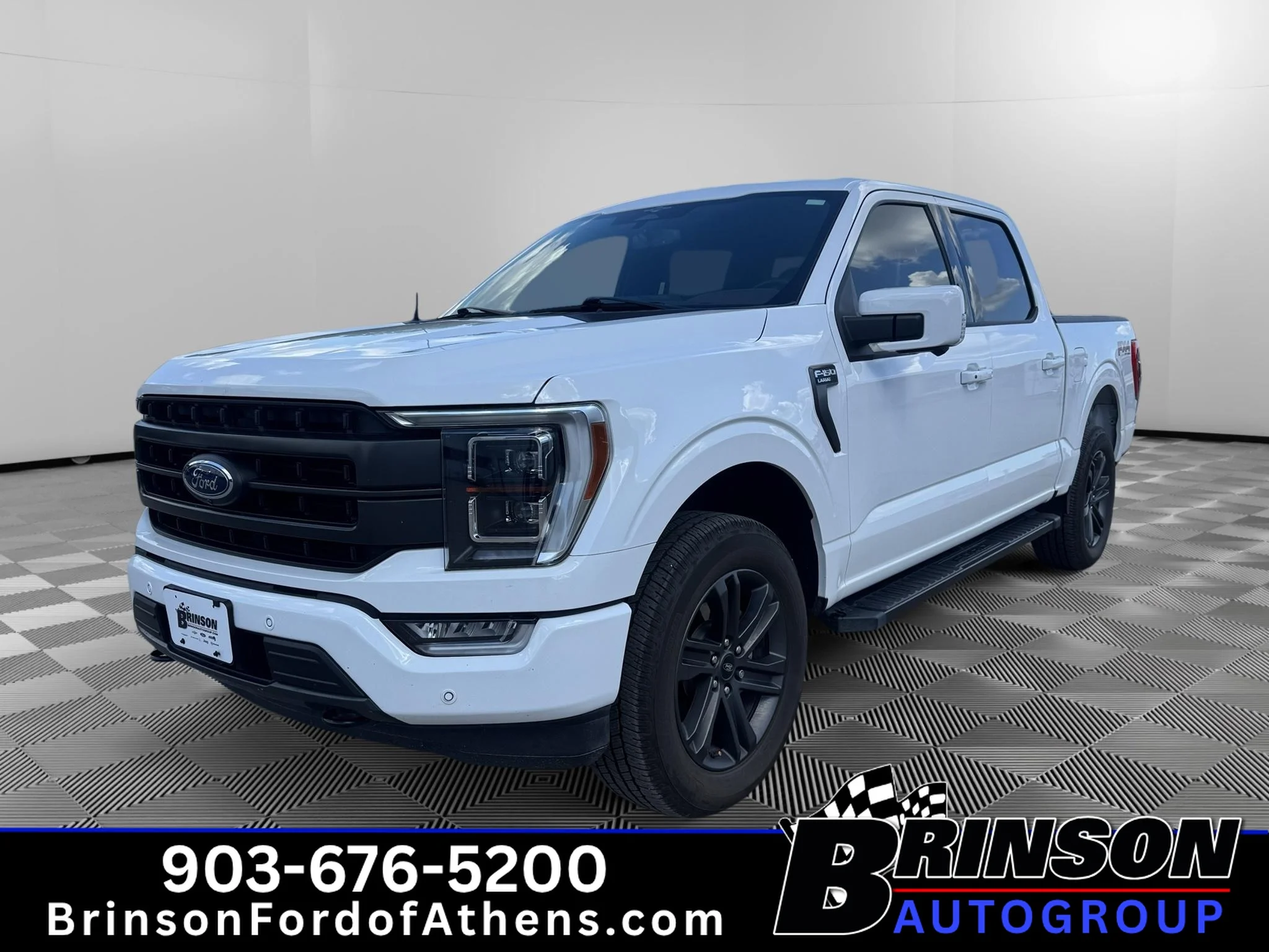 Certified Used 2023 Oxford White Ford LARIAT image 1