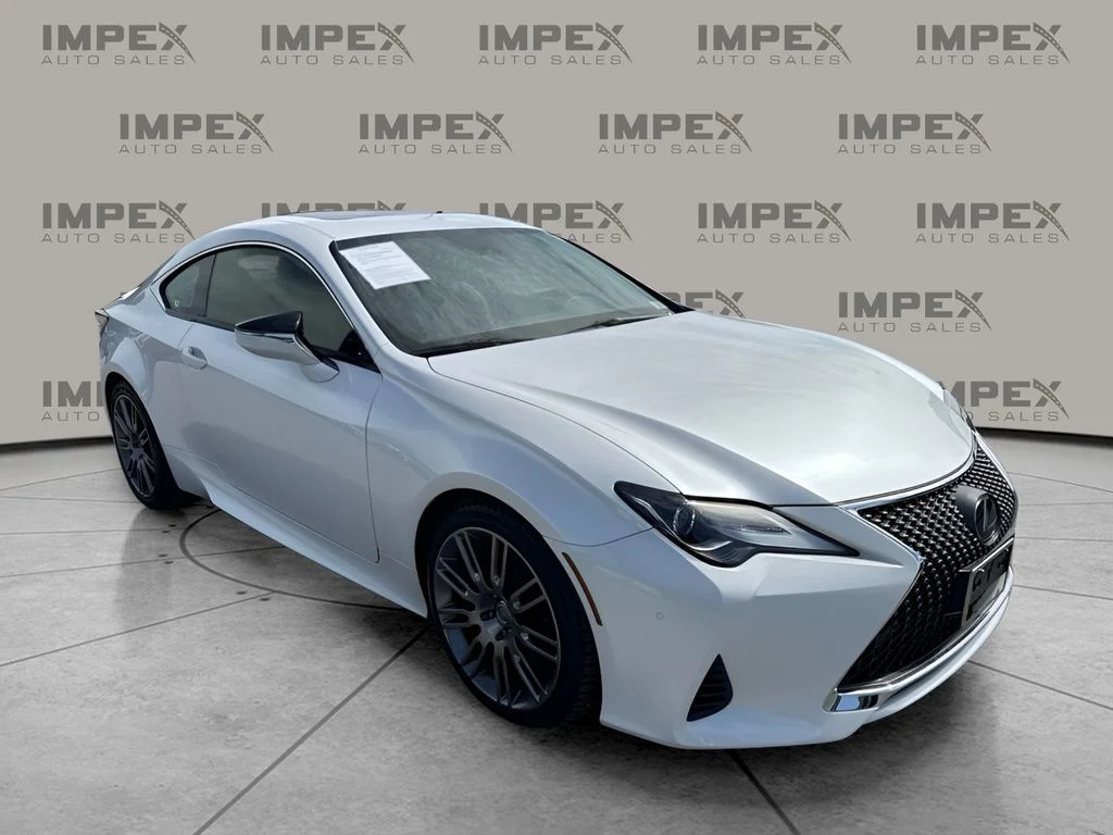 Used 2022 White Lexus 350 image 4