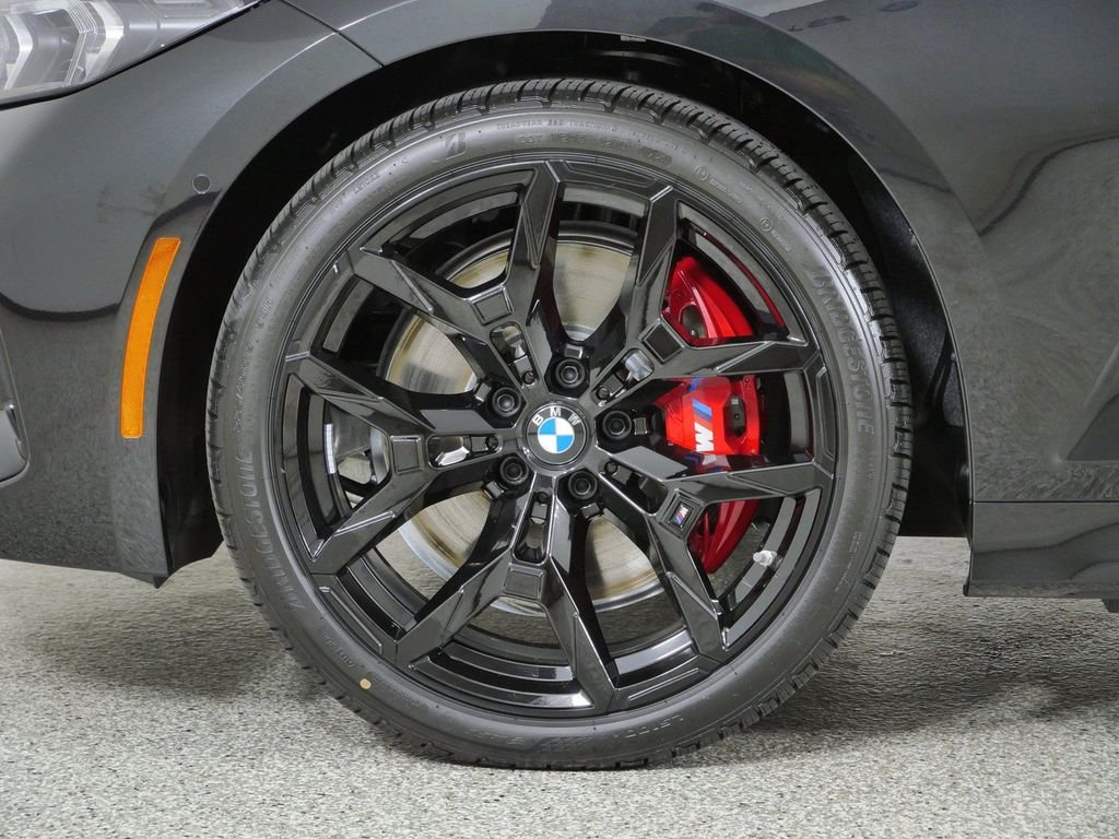 New 2026 Black Sapphire Metallic BMW 330i xDrive image 16
